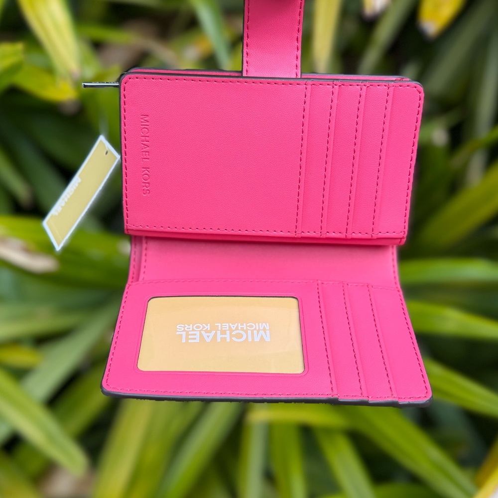 Michael Kors Jet Set Travel MD Coin Zipper Bifold Wallet MK Pink 🤍 - Picture 6 of 12